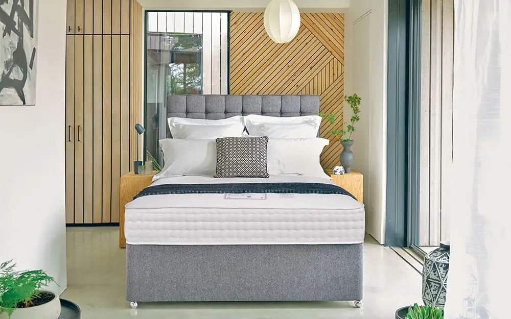 Sleepeezee Ultimate Ortho 2000 Pocket Mattress